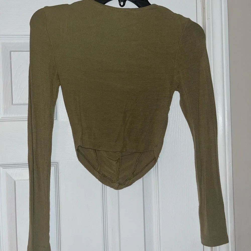 SHEIN Green Top, Size XS - Picture 2 of 4